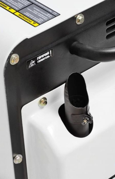 Генератор Hyundai DHY 6000SE-3 5.5кВт