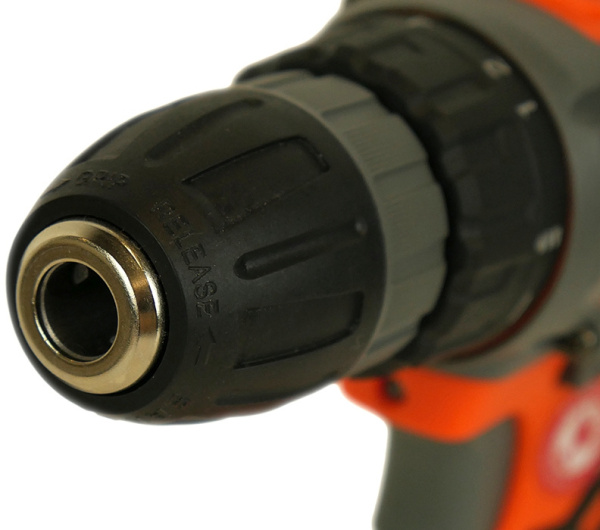 Дрель-шуруповерт Союз ДШС-12 аккум. патрон:быстрозажимной