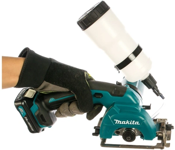 Циркулярная пила (дисковая) Makita CC301DWAE 21.6Вт (ручная) D диска.:85мм