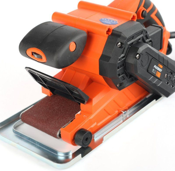 Ленточная шлифовальная машина Patriot BS 900 900Вт (ширина ленты 76мм)