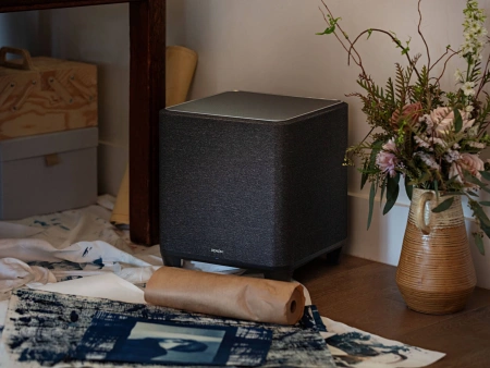 Сабвуфер Denon Home Subwoofer черный