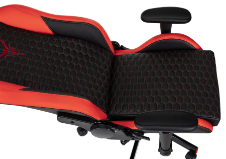 Кресло игровое Knight Neon черный/красный соты эко.кожа с подголов. крестов. металл