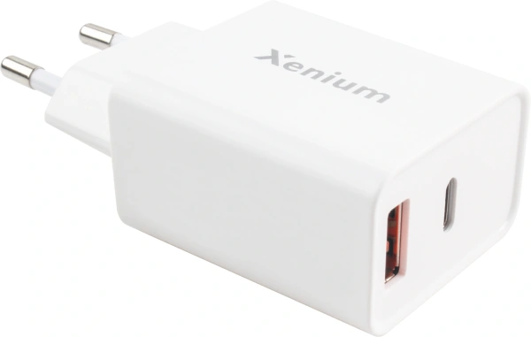Сетевое зар./устр. Xenium X332 25W 3A+2A+1.5A USB Type-C универсальное белый (CCX332CW/00)
