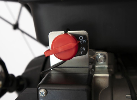 Снегоуборщик бензин. Huter SGC 8000 11л.с.