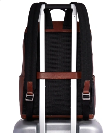 Рюкзак мужской The Bridge Damiano 063413EX/1A коричневый кожа