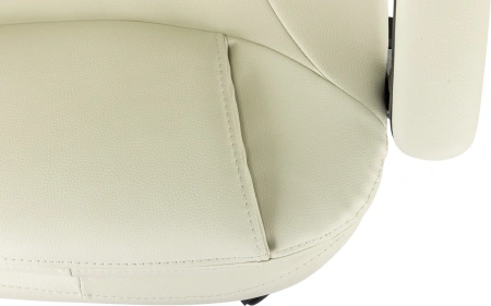 Кресло руководителя Бюрократ CH-868N-BF слоновая кость эко.кожа крестов. пластик подст.для ног