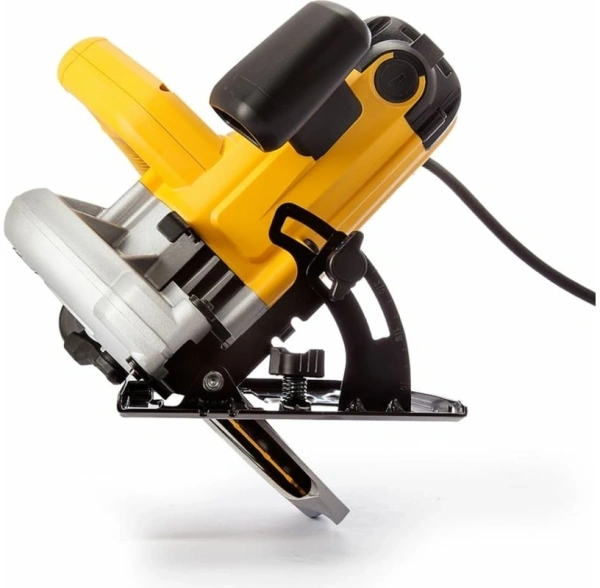 Циркулярная пила (дисковая) DeWalt DWE560K 1350Вт (ручная) D диска.:184мм (6687415)