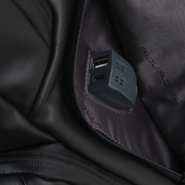 Рюкзак унисекс Piquadro Urban CA4550UB00BM/N черный кожа