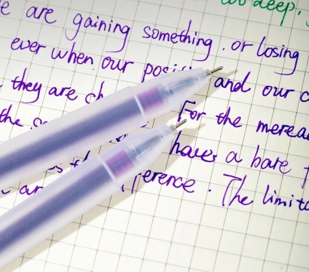 Ручка гелев. Deli Every EG67-PR прозрачный d=0.7мм фиол. черн.