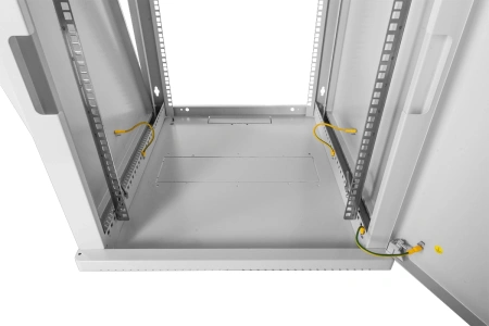 Шкаф коммутационный ЦМО (ШРН-15.500.1) настенный 15U 600x529мм пер.дв.металл 200кг серый 470мм 180град.
