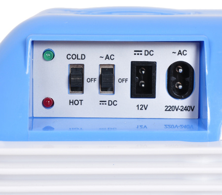 Автохолодильник Starwind CB-112 24л 48Вт голубой/белый