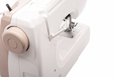 Швейная машина Comfort 20 белый