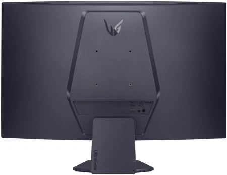 Монитор LG 31.5" UltraGear 32GS60QC-B черный VA LED 16:9 HDMI матовая 3000:1 300cd 178гр/178гр 2560x1440 180Hz FreeSync DP WQ 7.2кг