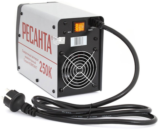 Сварочный аппарат Ресанта САИ-250К инвертор ММА DC 7.8кВт