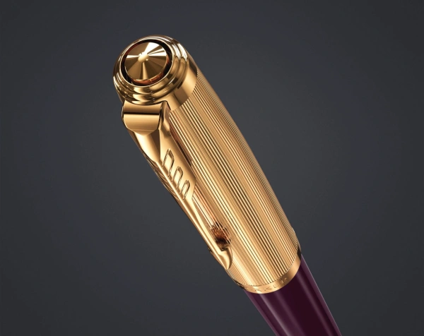 Ручка шариков. Parker 51 Deluxe (CW2123518) Plum GT M черн. черн. подар.кор.