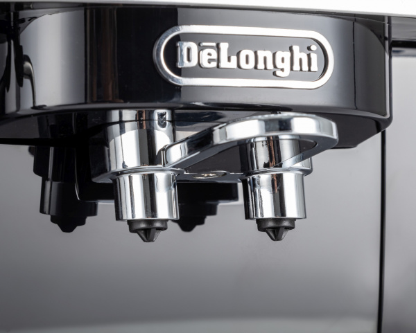Кофемашина Delonghi Magnifica ECAM22.114.B 1450Вт черный