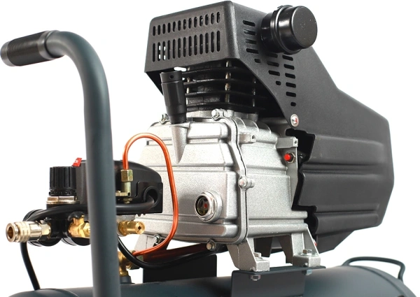 Компрессор поршневой Patriot Professional 50-340 безмасляный 340л/мин 50л 2000Вт