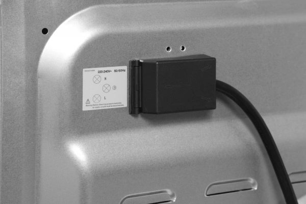 Духовой шкаф Электрический Hyundai HEO 66311 BG черный