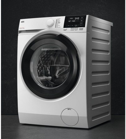 Стиральная машина AEG LFR61144BE пан.англ. кл.:A фронт. макс.:10кг белый