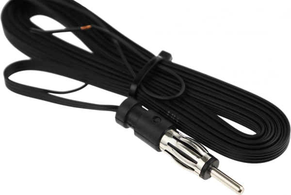 Антенна автомобильная Ural Импульс АВ-12 А активная радио каб.:2.5м черный (URAL ИМПУЛЬС АВ-12 А)