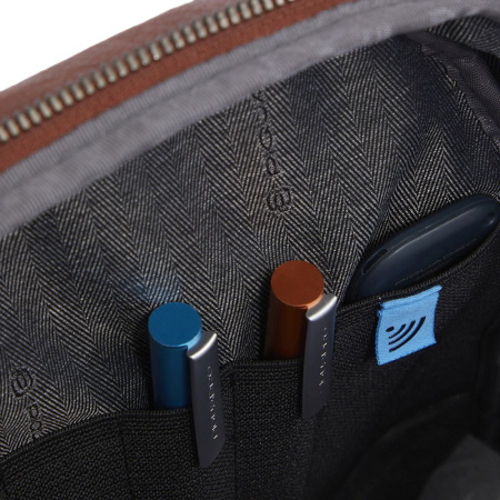 Рюкзак унисекс Piquadro Black Square CA6106B3/CU светло-коричневый кожа