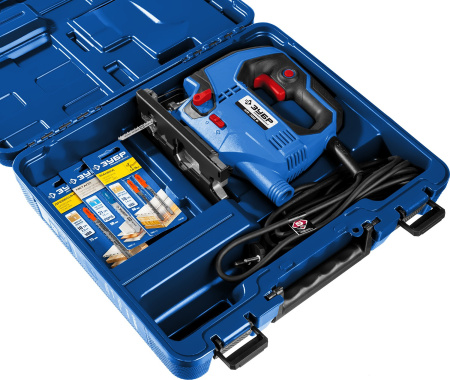 Лобзик Зубр ЛП-700 К 700Вт 3000ходов/мин от электросети (кейс в комплекте)