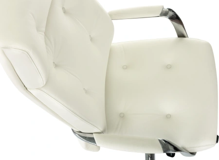 Кресло руководителя Бюрократ _DAO белый кожа крестов. алюминий