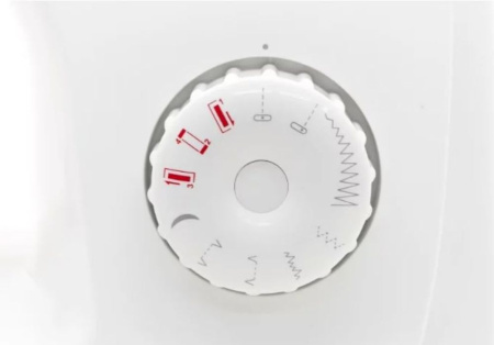 Швейная машина Singer 8270 белый