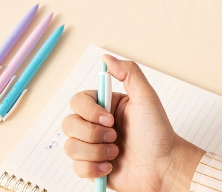 Ручка шариков. автоматическая Deli Every EQ44-BL ассорти/белый d=0.7мм син. черн. кругл. резин. манжета