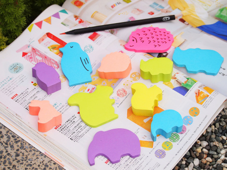 Блок самоклеящийся бумажный Stick`n 21780 50лист. фиолетовый 1цв.в упак. "слон"