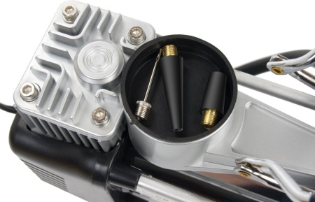 Автомобильный компрессор Starwind CC-300 65л/мин шланг 5м