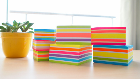 Блок самоклеящийся бумажный Stick`n 21538 76x76мм 400лист. 70г/м2 неон+пастель 6цв.в упак.