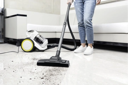 Пылесос Karcher VC 3 Floor 700Вт белый/черный