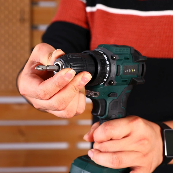 Дрель-шуруповерт Zitrek Greenpower 20 Pro аккум. патрон:быстрозажимной (085-1313)