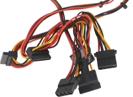 Блок питания Chieftec ATX 400W SMART GPF-400P (24+4+4pin) APFC 80mm fan 4xSATA