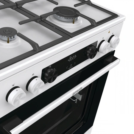 Плита Комбинированная Gorenje GKS6C71WF белый (металлическая крышка) реш.чугун