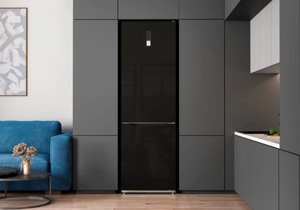 Холодильник Lex LKB185BLGIDMax 2-хкамерн. черный глянц. инвертер