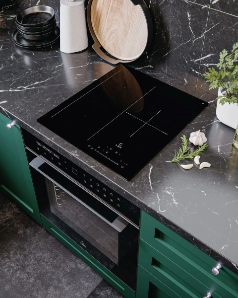 Индукционная варочная поверхность Lex EVI 431A BL черный