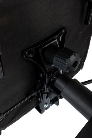 Кресло руководителя Бюрократ CH-868N-BF коричневый эко.кожа крестов. пластик подст.для ног