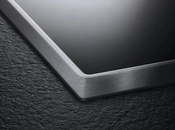 Индукционная варочная поверхность AEG IAE84411XB черный/серебристый