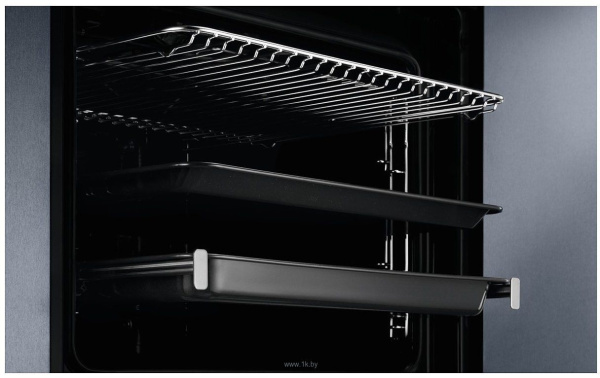 Духовой шкаф Электрический Electrolux EOB7S31Z черный