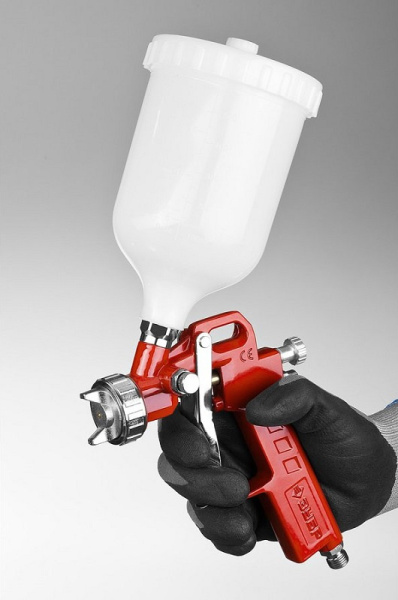 Краскораспылитель Зубр МС 200 225л/мин соп.:1.3мм бак:0.6л