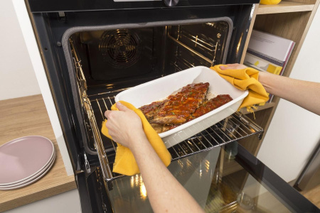 Духовой шкаф Электрический Gorenje BO6725E02WG белый/нержавеющая сталь