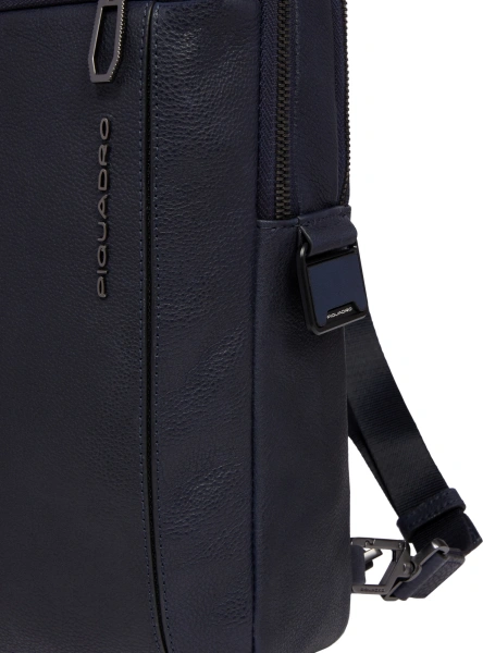 Рюкзак слинг мужской Piquadro Cronus CA6686S134/BLU синий кожа