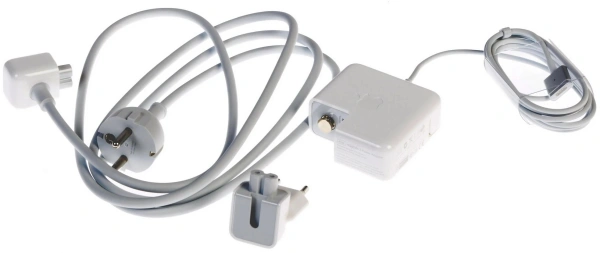Блок питания Apple MagSafe 2 45W 14.85V-14.85V 3.05A от бытовой электросети