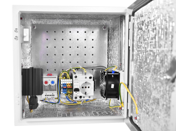 Шкаф монтажный ЦМО Эконом (ШТВ-НЭ-4.4.25-3ААА-Т2) настенный 400x250мм пер.дв.стал.лист задн.дв.спл.стал.лист несъемн.бок.пан. серый 220мм 12кг 400мм IP66 уличный всепогодный с нагревателем с силовыми розетками укомплектованный 60Вт