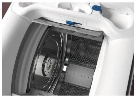Стиральная машина Electrolux EW6TN3262 пан.англ. кл.:A верт. макс.:7кг белый