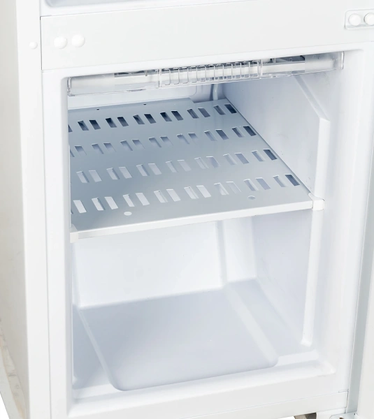 Холодильник Бирюса Б-118 2-хкамерн. белый (двухкамерный)