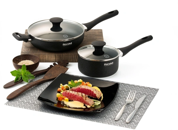 Сковорода Rondell Infinity RDA-570 круглая 20см покрытие: Xylan Plus ручка несъемная (без крышки) черный