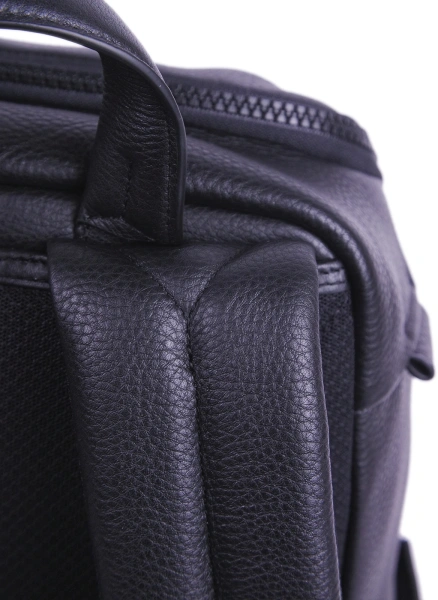 Рюкзак Piquadro Than CA6609S135/N черный кожа